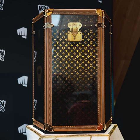 louis vuitton collaboration with league of legends
